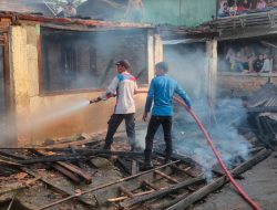 Konsleting Listrik, Satu Unit Rumah di OKU Ludes Terbakar