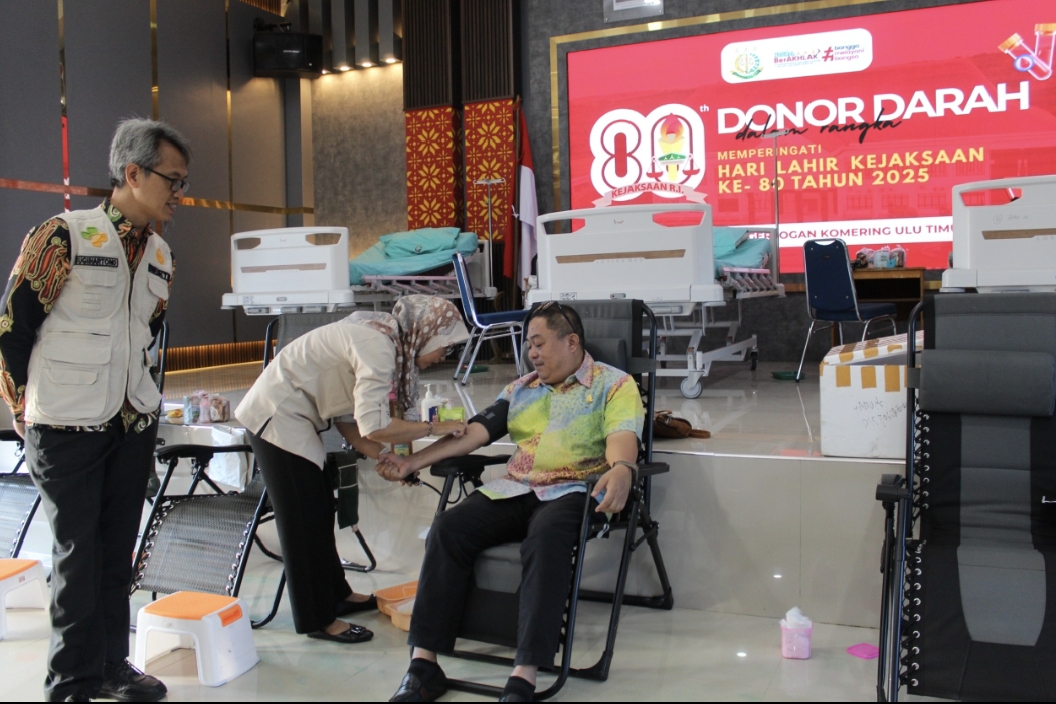Peringati Harlah Kejaksaan RI ke 80, Kejari OKU Timur Gelar Donor Darah