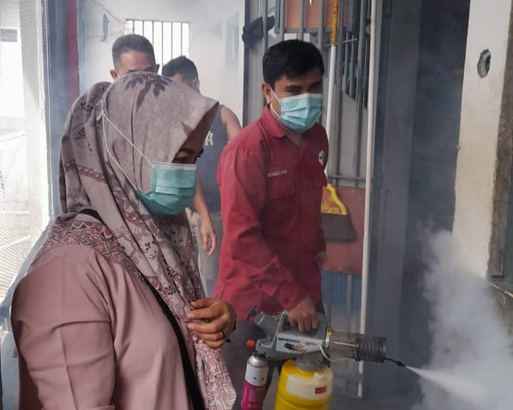 Cegah DBD, Puskesmas dan Lapas Martapura Fogging Massal