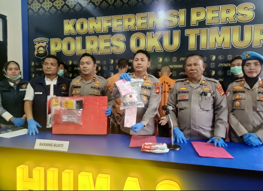 Polisi Ringkus Dua Pengedar Sabu di OKU Timur, Barang Bukti Hampir 1 Kg Diamankan