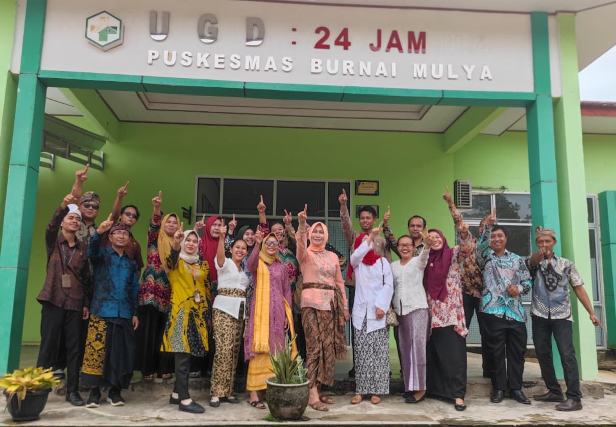 Puskesmas Burnai Mulya Rayakan Sumpah Pemuda dengan Semangat Persatuan.