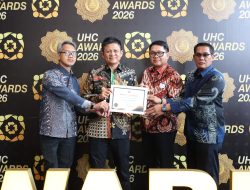 ‎OKUT Terima Penghargaan Dari Kemenko PM, Sukses Selenggarakan UHC Program JKN